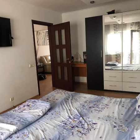 Apartament Apartment รึมนิคูวัลเจีย ภายนอก รูปภาพ